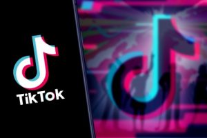 TikTok: ‘From the Back’ Song Lyrics Explained