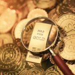 Bitcoin Or Gold - Which One of These Should You Invest In 2022?