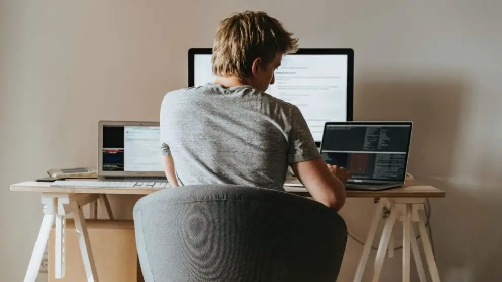 Productivity Hacks for Remote Work: Leveraging Tech for Success
